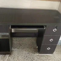 میز کامپیوتر حرفه ای