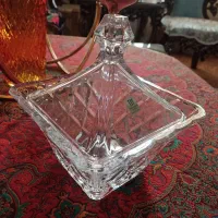 فروش فوری شکلات‌خوری کریستال درب‌دار کاملاً نو