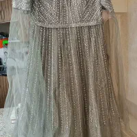 لباس مجلسی|لباس|صدرا-فارس, فاز ۱|دیوار