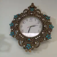ساعت کاملا سالم ودقیق