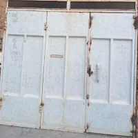 درب وپنجره وآهن ساختمانی|عمده‌فروشی|اصفهان, شهرک ولیعصر|دیوار