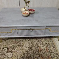 میز تلویزیون و جلو مبلی