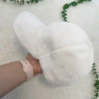 کلاه|لباس|هشتگرد, شهرک ولیعصر (مهستان)|دیوار