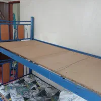 تخت دو طبقه