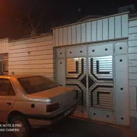 حیاط دربست ۱۳۰ متری در بعثت