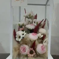 گل جعبه شیشه ای