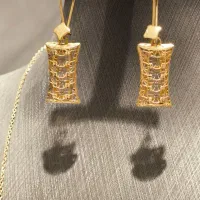 فروش انواع گوشواره درحد نو|جواهرات|مشهد, انقلاب|دیوار