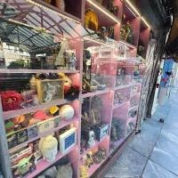 نیازمند فروشنده مغازه دکوری