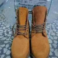 پوتین تیمبرلند آجری سایز ۴۳(timberland)