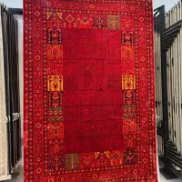 مرکز فرش های قرمز لاکی فقط (فرش نادر)قیمت استثنایی