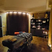 استخدام نیروی خانم