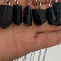 گردنبند راف تورمالین سیاه