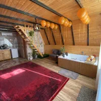 کلبه دیار در دل جنگل لفور|اجارهٔ کوتاه‌مدت ویلا و باغ|مرزیکلا, |دیوار