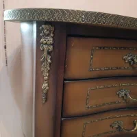 میز و صندوقچه|جاکفشی، کمد، دراور|نیشابور, هفده شهریور|دیوار