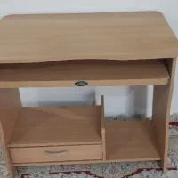 میز کامپیوتر
