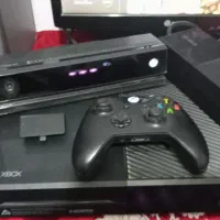 Xbox oneایکس باکس وان تمیز به همراه کینکت وتک دسته