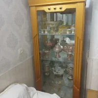 ویترین سالم و تمیز بدون شکستگی