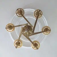 لوستر ۶ شاخه مدرن رنگ برنزی در حد نو|لوستر و چراغ آویز|ری, ظهیرآباد|دیوار