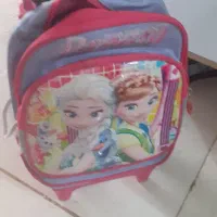 کیف مدرسه چرخدار نو. دره شهر