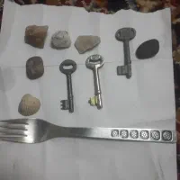 چند قطعه وسیله قدمت دار ب فروش میرس