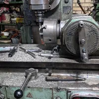 اپراتور فرز دستی