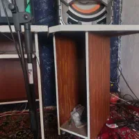 میز کامپیوتر و استودیو