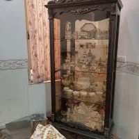 بوفه ، ویترین