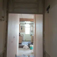 درب ورودی ساختمان