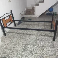 تخت خواب یک نفره