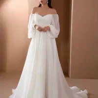 فروشنده مزون عروس