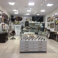 فروشنده خانم