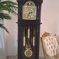 ساعت ایستاده چوبی