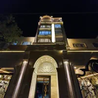 155 متر تک واحدی/برنداز سازنده ای بنام در باهنر