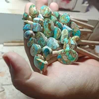 پذیرفتن سفارش تراش انواع نگین|جواهرات|یزد, |دیوار