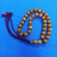 تسبیح سندلوس رگه دار کهنه آلمان ۸۰گرم به قیمت|جواهرات|تهران, خانی‌آباد|دیوار