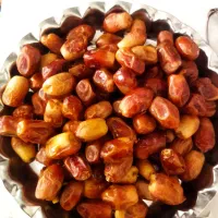 خرما زاهدی درجه یک شیرین