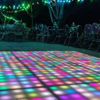 استیج رقص سفید