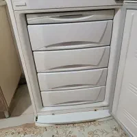 یخچال و میز|یخچال و فریزر|بازرگان, |دیوار