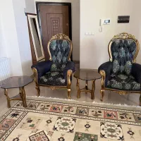 مبل سلطنتی ۹ نفره + میز و دوعدد عسلی|مبلمان خانگی و میز عسلی|اصفهان, سپاهان‌شهر|دیوار