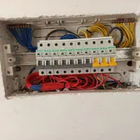خدمات برق و لوله کشی ساختمان غلامی