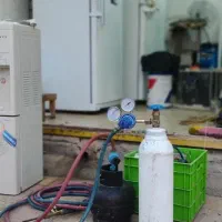 گازگیری انواع یخچال فریزر وانواع کولر درمحل شما