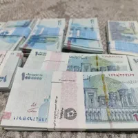 فروش اسکناس‌های نمایشی و تزیینی مخصوص مراسم‌ها