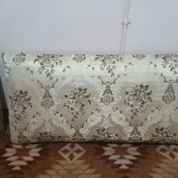 ۲ عدد پشتی|پشتی|فولادشهر, C4|دیوار