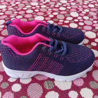 کفش بچگانه|کفش و لباس بچه|زارچ, |دیوار