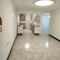 فروش-52متری-همکف-بازسازی-شده-20-متری-امام-خمینی