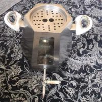 کتری جلو شیشه ترک|قوری، کتری، قهوه‌ساز دستی|شیراز, سرو|دیوار