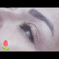 نیازمند مدل لیفت مژه و ابرو
