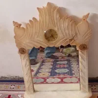 آینه سنگی قدیمی