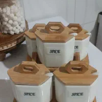 جاادویه|ظروف نگهدارنده، پلاستیکی، یک‌بارمصرف|مسجد سلیمان, |دیوار