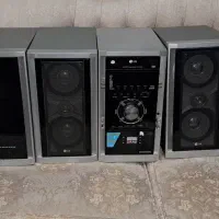 ضبط صوت .۵ دی وی دی.کاست.فلش خور